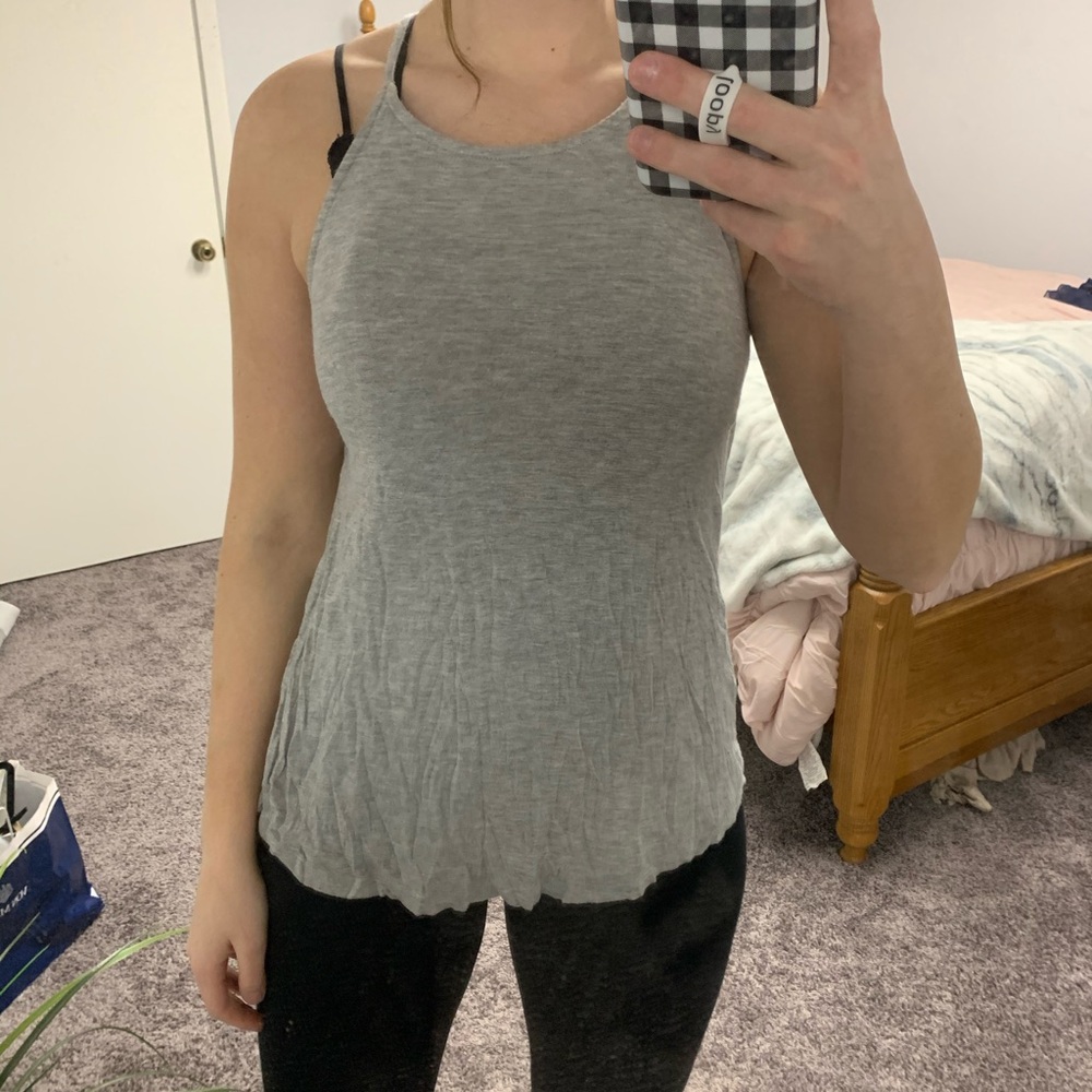 Gray tank top